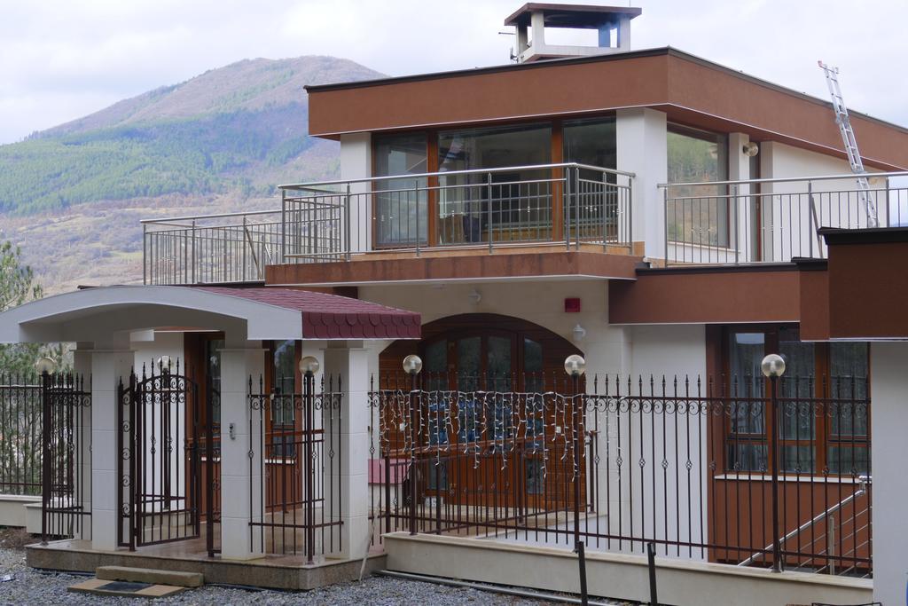 Mala Planina Guest House Iskrets Buitenkant foto