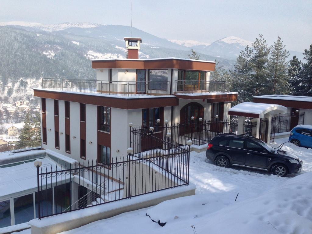 Mala Planina Guest House Iskrets Buitenkant foto