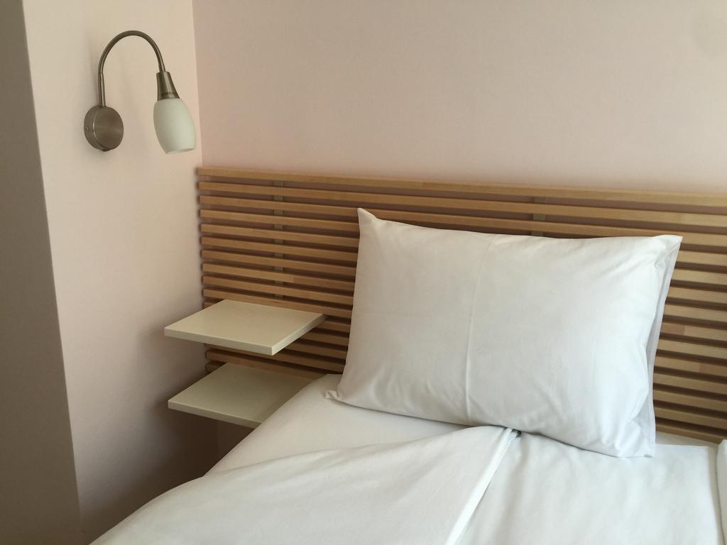 Mala Planina Guest House Iskrets Buitenkant foto