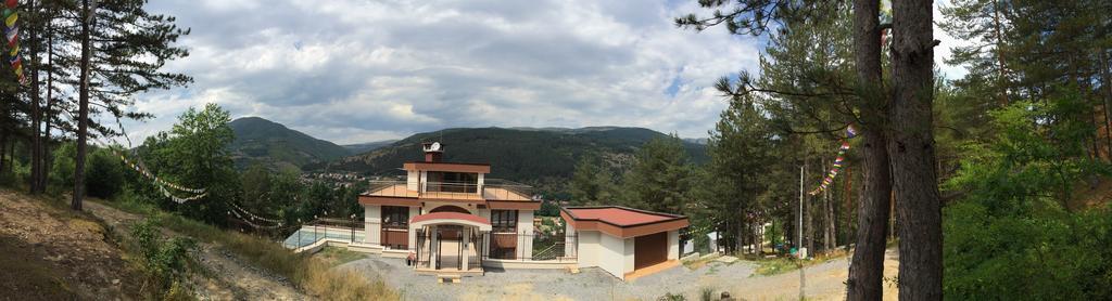 Mala Planina Guest House Iskrets Buitenkant foto