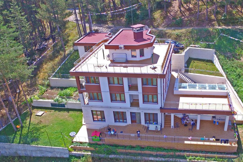 Mala Planina Guest House Iskrets Buitenkant foto